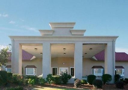 Clarion Suites אוגוסטה מראה חיצוני תמונה
