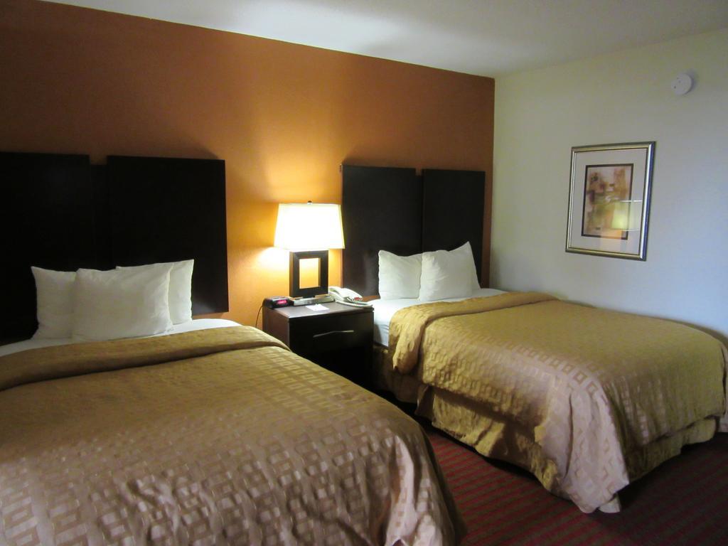 Clarion Suites אוגוסטה חדר תמונה